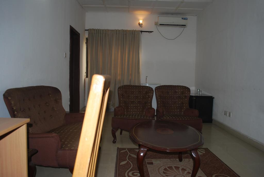 The Manor Hotel Port Harcourt Room photo